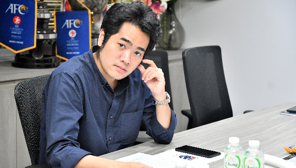 สมัครเล่นบอล