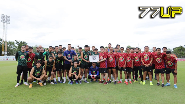 นายกเกียร์ตอบแทน